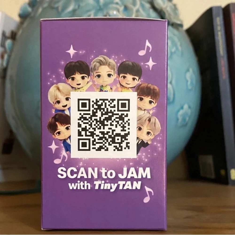 NWT TinyTAN BTS Throwback & Encore Collectible Figurine Set: Jung Kook, V, RM - Picture 7 of 15
